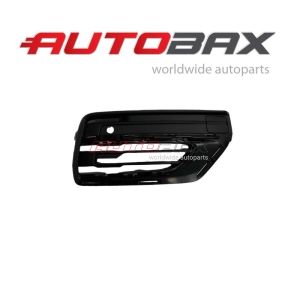 Решетка В Бампер Правая Volvo XC90 2014>