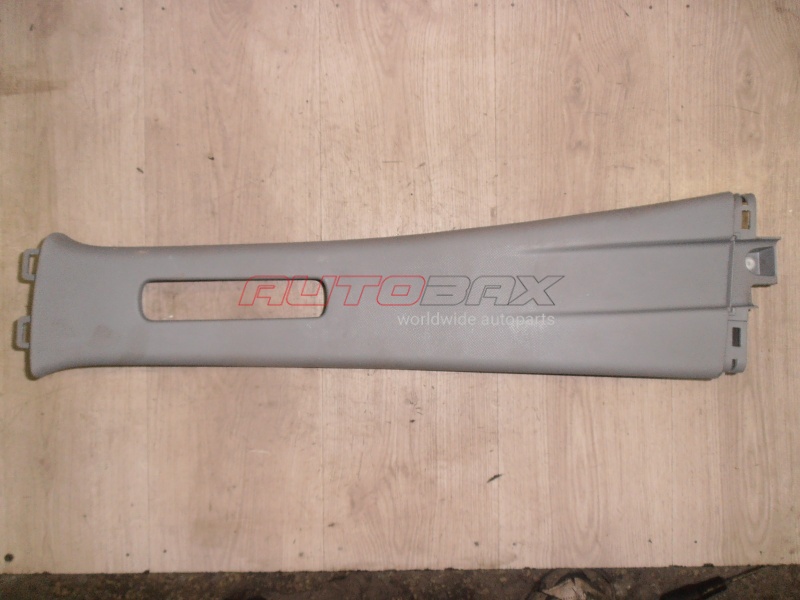 Пластик Салона Yaris 2005>2011