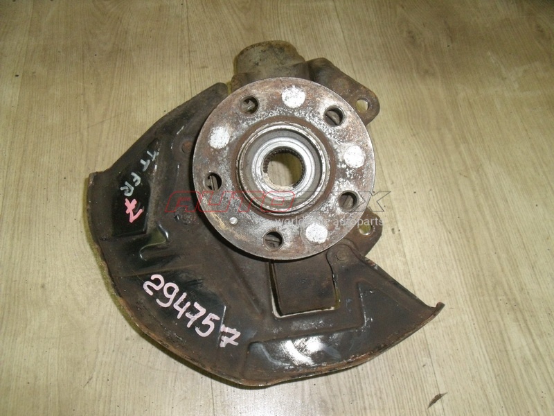 Кулак Передний Правый TT (N83) 1998>2006