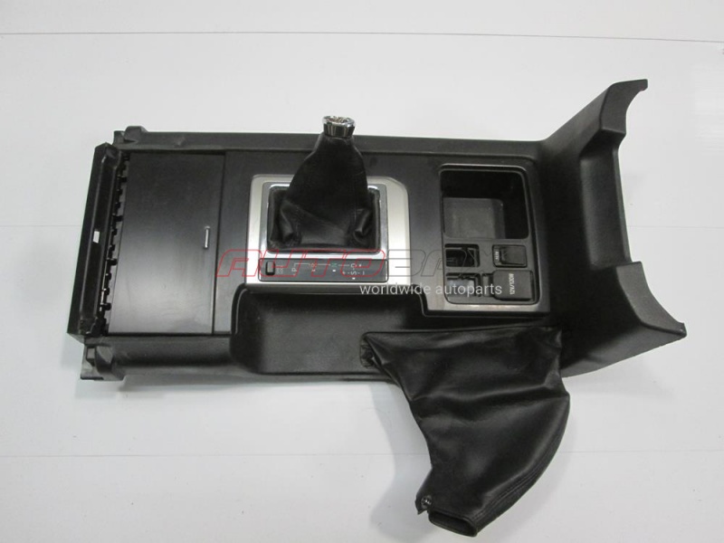 Накладка Консоли Land Cruiser (150) Prado 2009>
