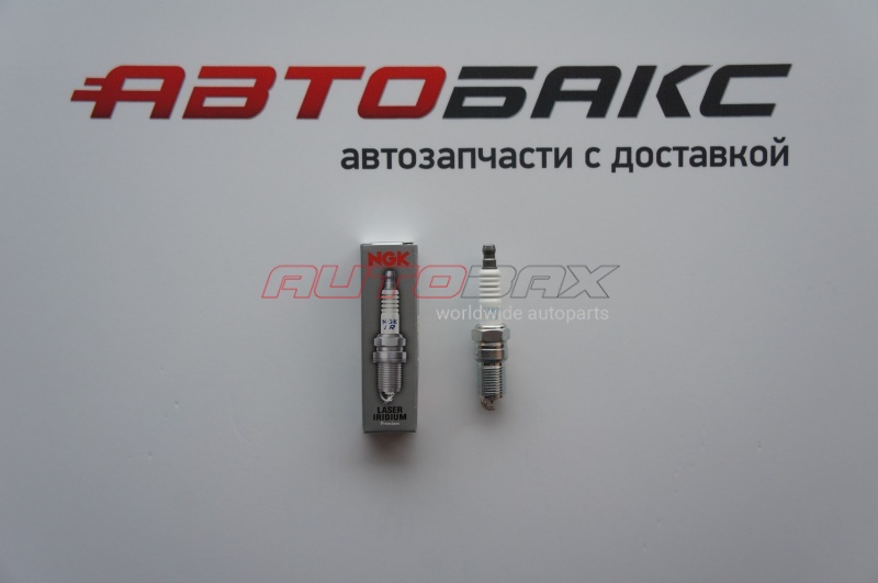 Свеча Зажигания Volvo S40 2004>